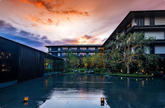 Hotel The Mitsui Kyoto onsen bathhouse interior