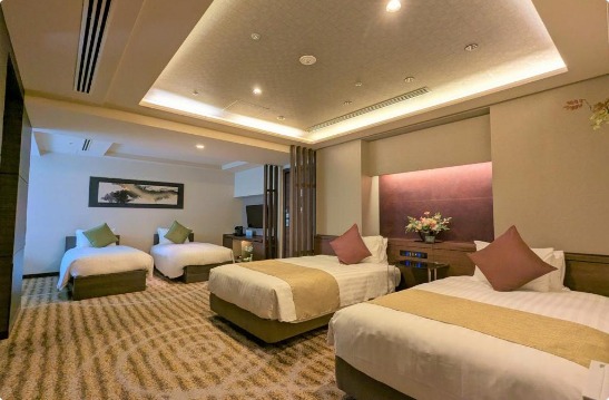 Hotel Keihan Kyoto Grande at the Hachijo exit of Kyoto Station