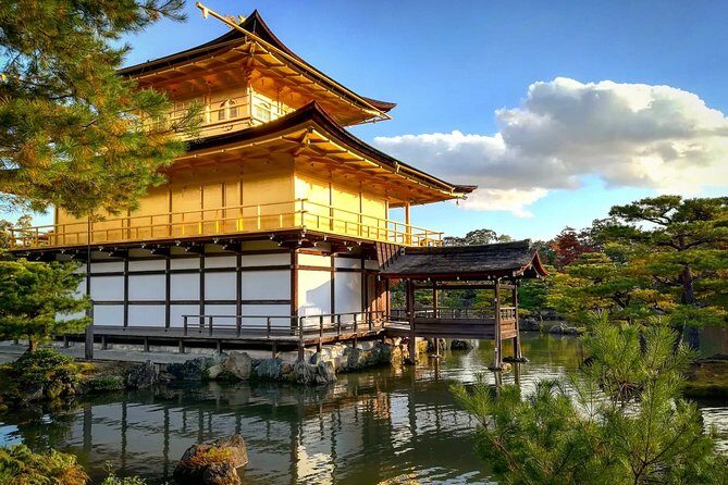 5 Top Highlights of Kyoto Full Day Bike Tour (E-bike option) - Stop 1: Bamboo Forest Street and that famous soundscape