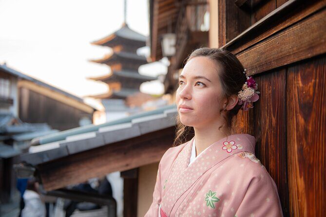 A Privately Guided Photoshoot in Beautiful Kyoto by a Pro - Kyoto in a One-Hour Shoot: What You’re Paying For