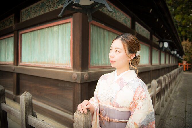 A Privately Guided Photoshoot in Beautiful Kyoto by a Pro - Price and Value: Does $91.96 Make Sense in Kyoto?