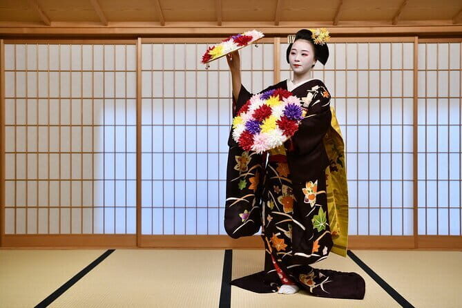 Authentic Kyoto Gion Geisha/Maiko Cultural Experience - Why this Gion teahouse visit beats sidewalk sightseeing