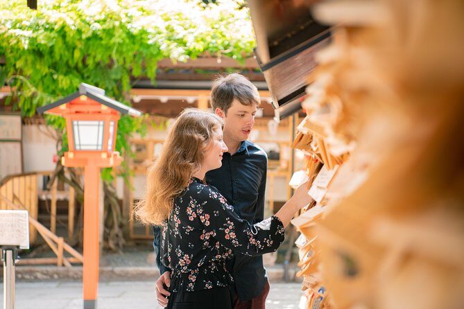 Beautiful Photography Tour in Kyoto - How Satoshi Turns You Into the Photo Person (Without Feeling Awkward)