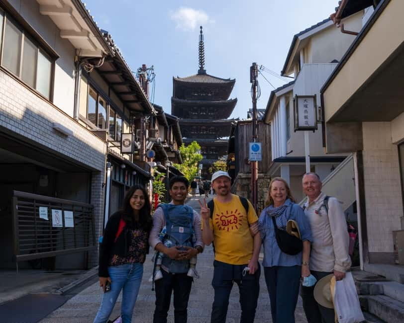 Best of Kyoto: Red Gates of Fushimi Inari & Kiyomizu Temple - Higashiyama, Sannenzaka, and Ninenzaka: where Kyoto feels lived-in