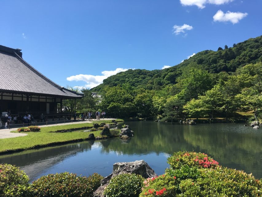 Best of Kyoto: Red Gates of Fushimi Inari & Kiyomizu Temple - Coffee at % ARABICA: a smart finish, not an afterthought