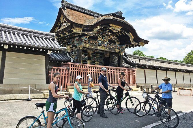 Bike Tour Exploring North Kyoto plus Lunch - Stop 1: Nishi Honganji and Its Big Wooden Presence