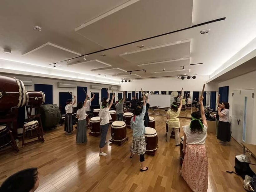 From Kyoto: Japanese Drum Taiko Workshop in Osaka - Your taiko finale and the costume photo you’ll remember