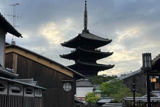Full-Day Kyoto Group Tour with an Expert Local Guide - Stop 1: Fushimi Inari-taisha and the Torii Story Behind the View