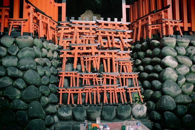 Fushimi Inari Shrine: Explore the 1,000 Torii Gates on an audio walking tour - Senbon Torii: walking the thousand gates with an actual route