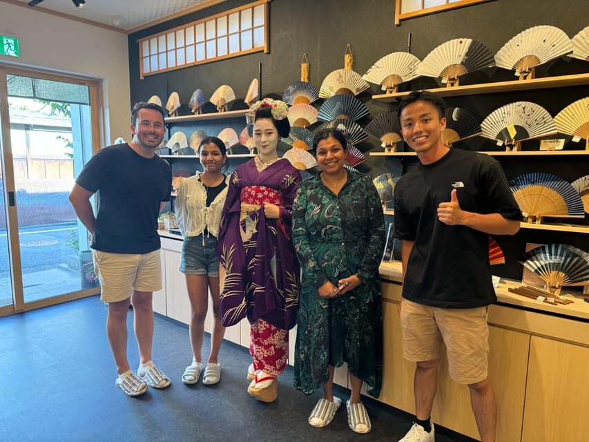 Gion Walking Tour, Geisha Show and Japanese Game in Kyoto - Tea, Q&A, and the Traditional Fan Game With Your Maiko