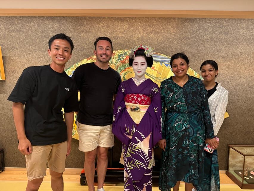 Gion Walking Tour, Geisha Show and Japanese Game in Kyoto - Small Group Up to 6: The Personal Part of the Value