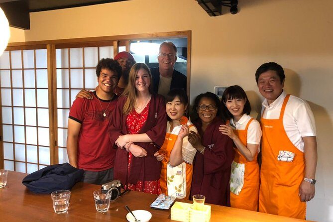 Izakaya Style Cooking Class - Cooking Sun’s Traditional Wood-House Setting