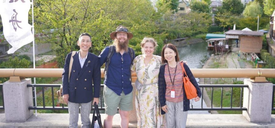 Japanese Sake Breweries Tour in Kyoto Fushimi - Kyoto Fushimi starts with a barrel: meeting point and first steps