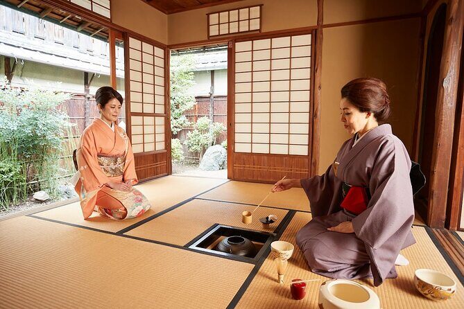 Kimono Tea Ceremony at Kyoto Maikoya, Karasuma Shijo - Making Matcha: Your Hands-On Moment With Professional Guidance