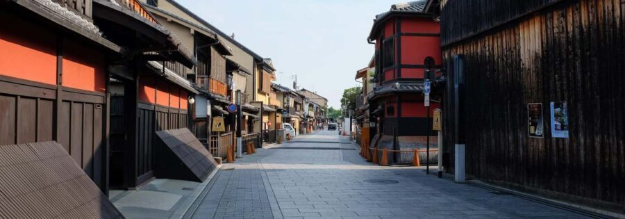 KIYOTO’s Kyoto Private Tour: Highlights & Hidden Gems - Kinkaku-ji: Learning the Meaning, Not Just the Golden Look