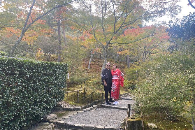 Kyoto 6hr Instagram Highlights Private Tour with Licensed Guide - Fushimi Inari-taisha: the torii gates that change your pace