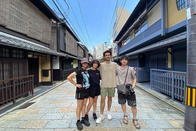 Kyoto 8hr Private Tour with Government-Licensed Guide - Picking your Kyoto stops: icons, Zen, and neighborhood time