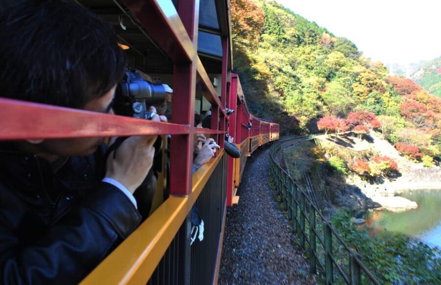 Kyoto: Arashiyama Tour with optional Sagano Romantic Train - Café Snacks and Street-Food Time Without the Guesswork