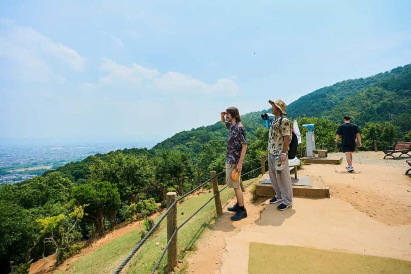 Kyoto: Arashiyama UNESCO Walking Tour with Admission - Sagano Bamboo Grove: Getting the Photos Without Losing the Plot