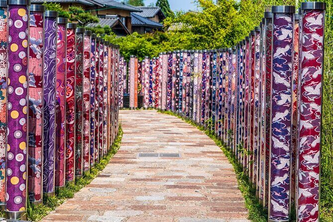 Kyoto Arashiyama Walking Tour: Bamboo, Monkeys, Gardens & Secrets - Why Arashiyama works better with a plan