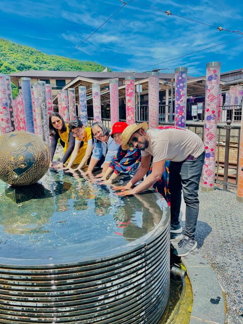 Kyoto Day Tour with Certified Tour Guide & Luxury vehicle - Fushimi Inari Taisha: walking focus and smart timing for photos
