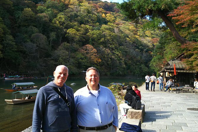 Kyoto Early Bird Walking Tour - Guides and real-world help: what makes it feel smooth
