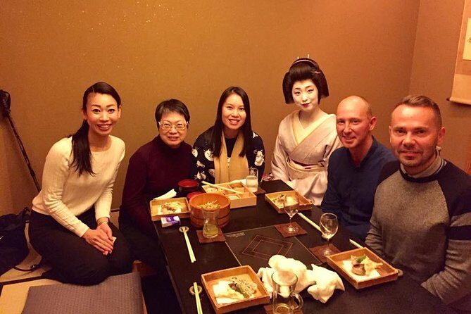 Kyoto Evening Gion Food Tour Including Kaiseki Dinner - Meeting at Japan Kanji Museum & Library: your quick orientation jump-start