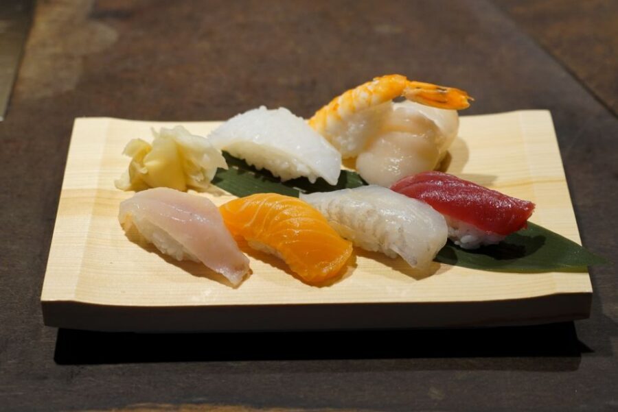 Kyoto: Foodie Night Tour in Gion with 9 dishes + 6 Sake - Practical tips for a smooth night in Gion and Pontocho