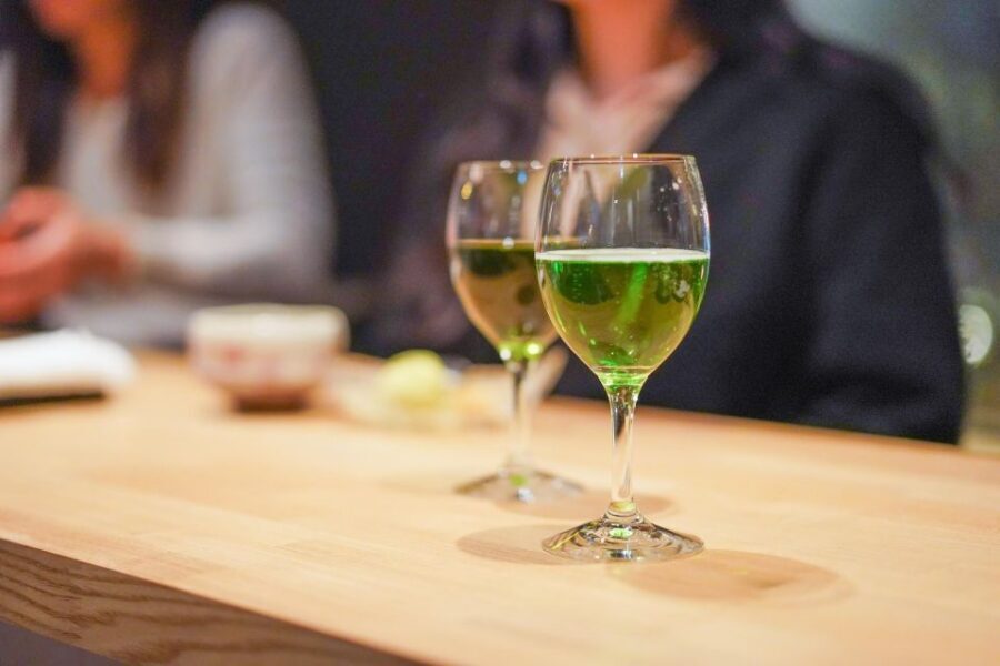 Kyoto: Foodie Night Tour in Gion with 9 dishes + 6 Sake - Starting at Izumo-no-Okuni: the first win is getting your bearings