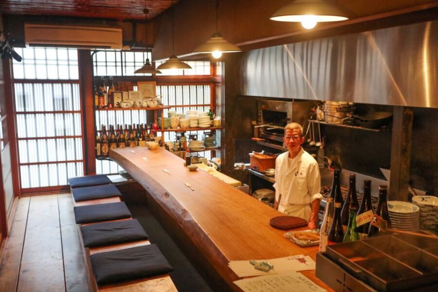 Kyoto: Foodie Night Tour in Gion with 9 dishes + 6 Sake - Dessert in Gion: the sweet finish that makes the course feel complete