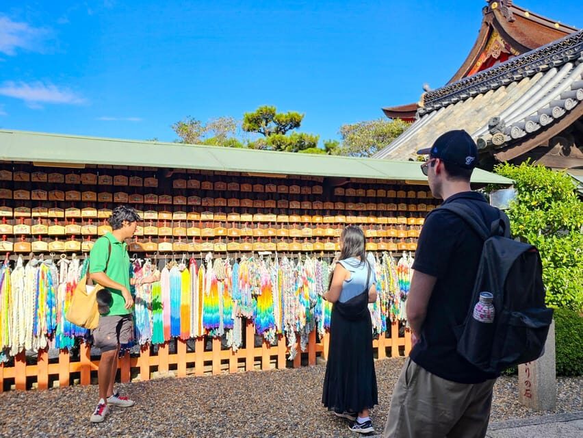 Kyoto: Fushimi Inari Taisha Guided Walking Tour - Why Fushimi Inari Taisha moves so fast in 2–3 hours