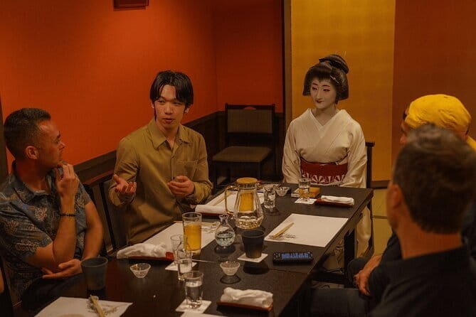Kyoto: Geisha Dinner & Gion Cultural Walk - Inside the restaurant: kaiseki dinner with geiko or maiko time