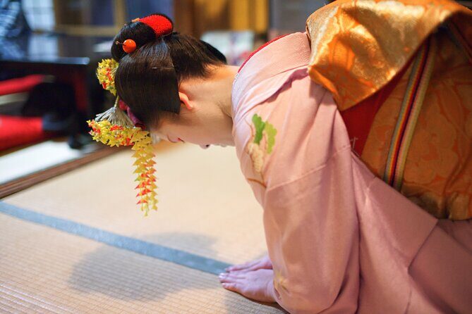 Kyoto Geisha Show Cultural Hour with an apprentice geisha, Maiko - Meet the guide: translation quality is the real “luxury”