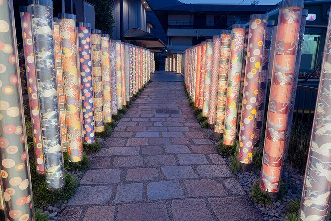 Kyoto Ghost Tour: Dark Tales, Urban Legends, Bamboo Forest Night - Why Arashiyama feels different when the tour turns off the lights