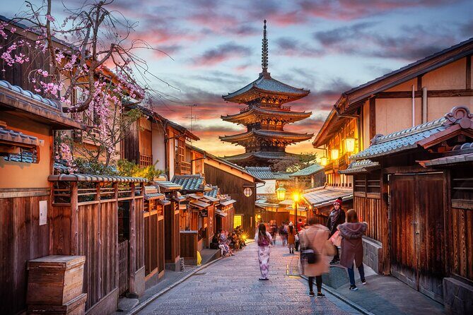 Kyoto Gion: 2-Hour Geisha Culture & History Walking Tour - What You’re Really Getting for $23.88 in Kyoto