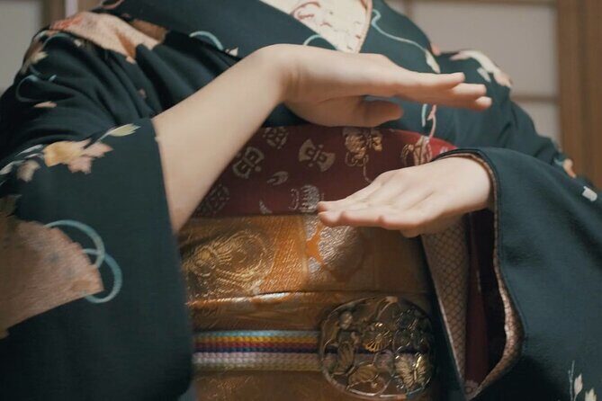 Kyoto Gion Cultural Walk & Geisha Show with Dining Options - Gion and the geisha world: what makes this tour work