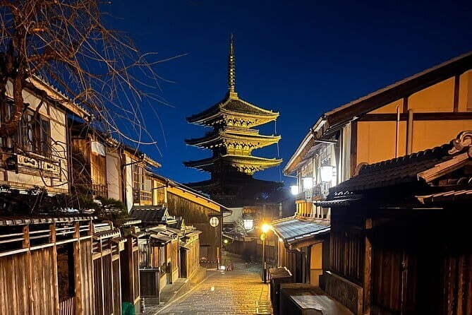 Kyoto Gion Early Morning Walking Tour - Hanamikoji Street: The Geisha District on Foot