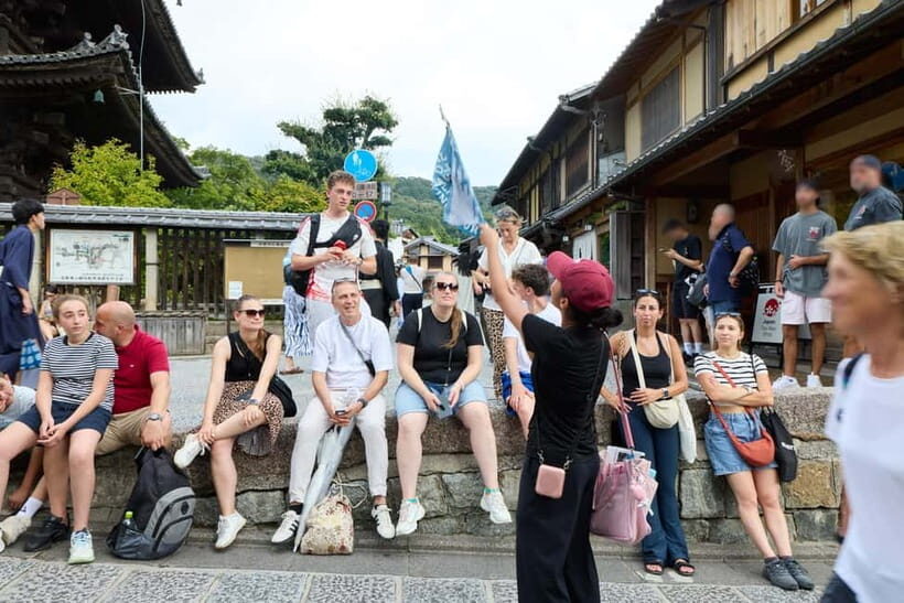 Kyoto: Gion Geisha District Walking Tour and Hidden Gems - Maruyama Park: a breather before the backstreet turns