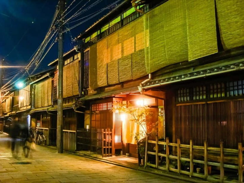 Kyoto: Gion Geisha District Walking Tour - Stories of Geisha - Price and value: $20 for two hours of meaningful Kyoto