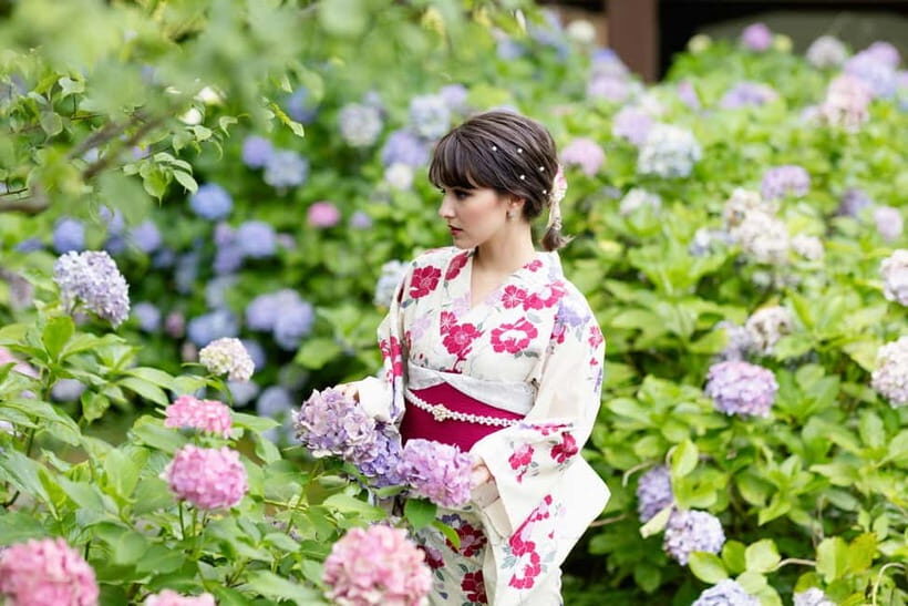 Kyoto Gion Kiyomizudera Kimono Yukata Hairstyle | Photoshoot - Why a Kiyomizudera-to-Gion kimono session works