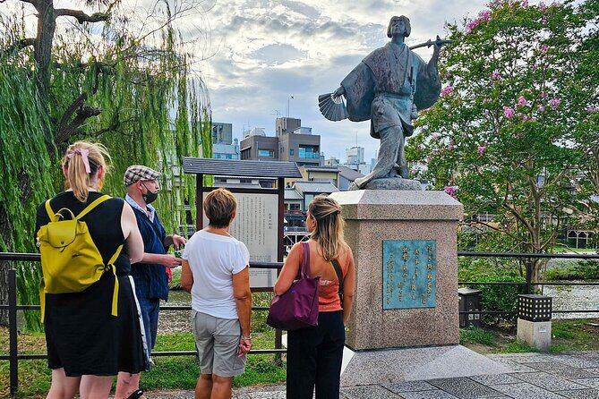Kyoto Gion Night Walk & Geisha District Guided Tour - When geisha sightings happen (and when they don’t)
