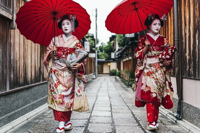 Kyoto Gion Walking Tour for First Time Visitors - Stop 2: Kennin-ji Zen temple—the calm checkpoint