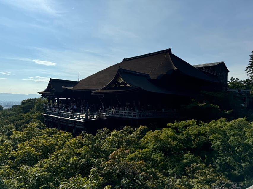 Kyoto: Guided Tour in UNESCO Site, Kiyomizu-dera - 90 Min. - Otowa Waterfall: Longevity, Success, and Love