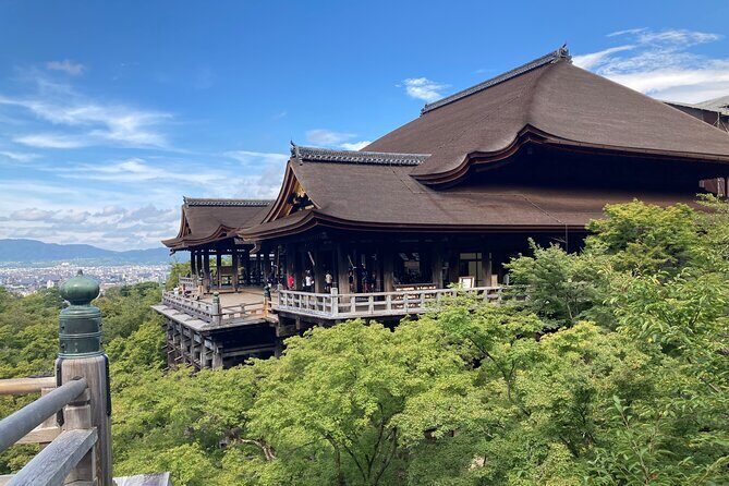 Kyoto Guided Walking Tour Highlight of Kiyomizu & Fushimi Inari - Key things to know before you go