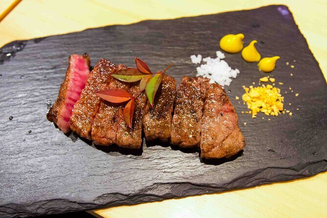 Kyoto Hidden Gem Food Tour in Fushimi - Stop 1 on Fushimi Otesuji Shotengai: The Shopping Street That Sets the Tone