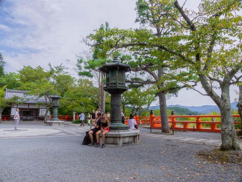 Kyoto: Hike and Hot Springs in Kurama - The cedar forest hike: moderate effort, real steps