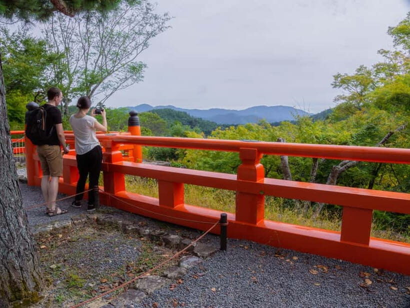 Kyoto: Hike and Hot Springs in Kurama - Kurama village after the climb: lunch and river-side rhythm