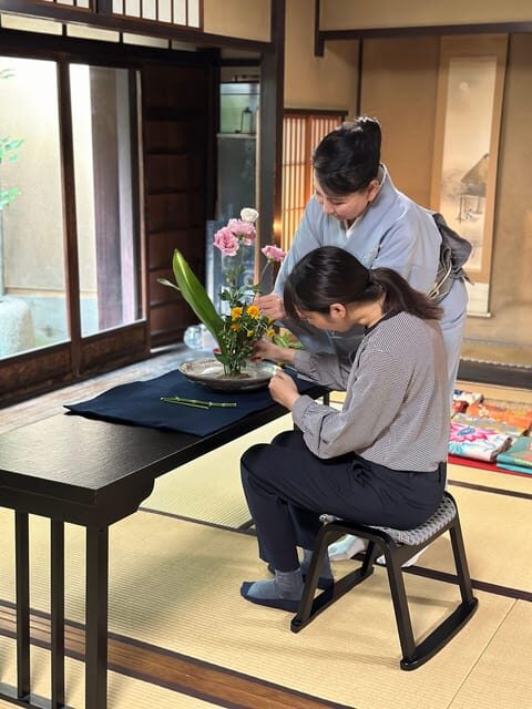 Kyoto: Ikebana (Japanese Flower Arrangement) - Ikebana Meets a 140-Year-Old Machiya in Nishijin
