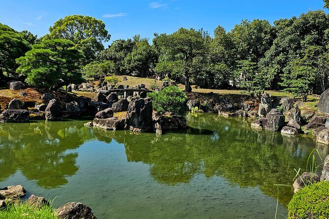 Kyoto Imperial Palace & Nijo Castle Guided Walking Tour - 3 Hours - Guides and group size: where the experience is won or lost