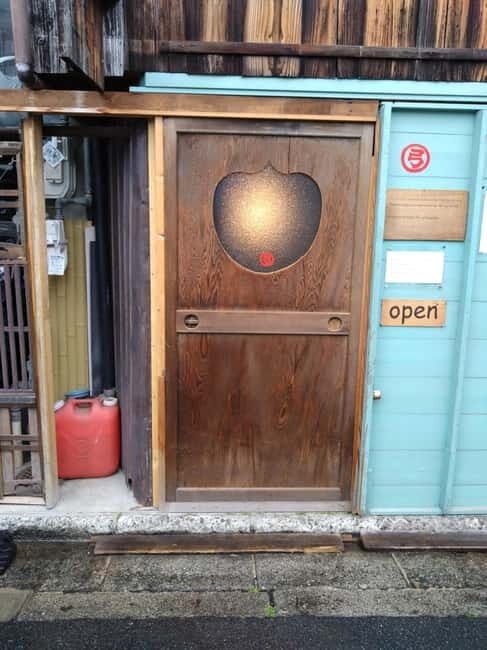 Kyoto: Japanese Archery Workshop with Experienced Instructor - What’s Included in the Lesson (and What You Bring)